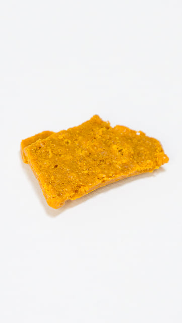 Master Kush wax-taffy