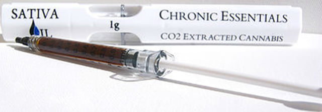 Chronic Essentials - CO2 Oils - Sativa - 1g
