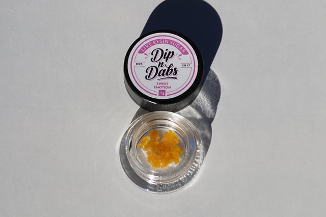 Dip N Dab's - Sweet Emotion Live Resin Sugar