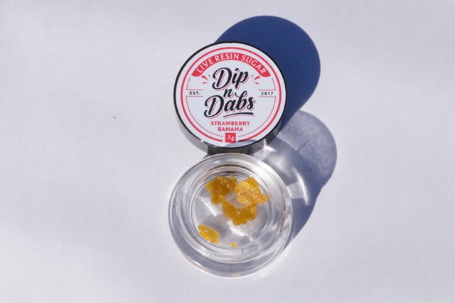Dip N Dab's - Strawberry Banana Live Resin