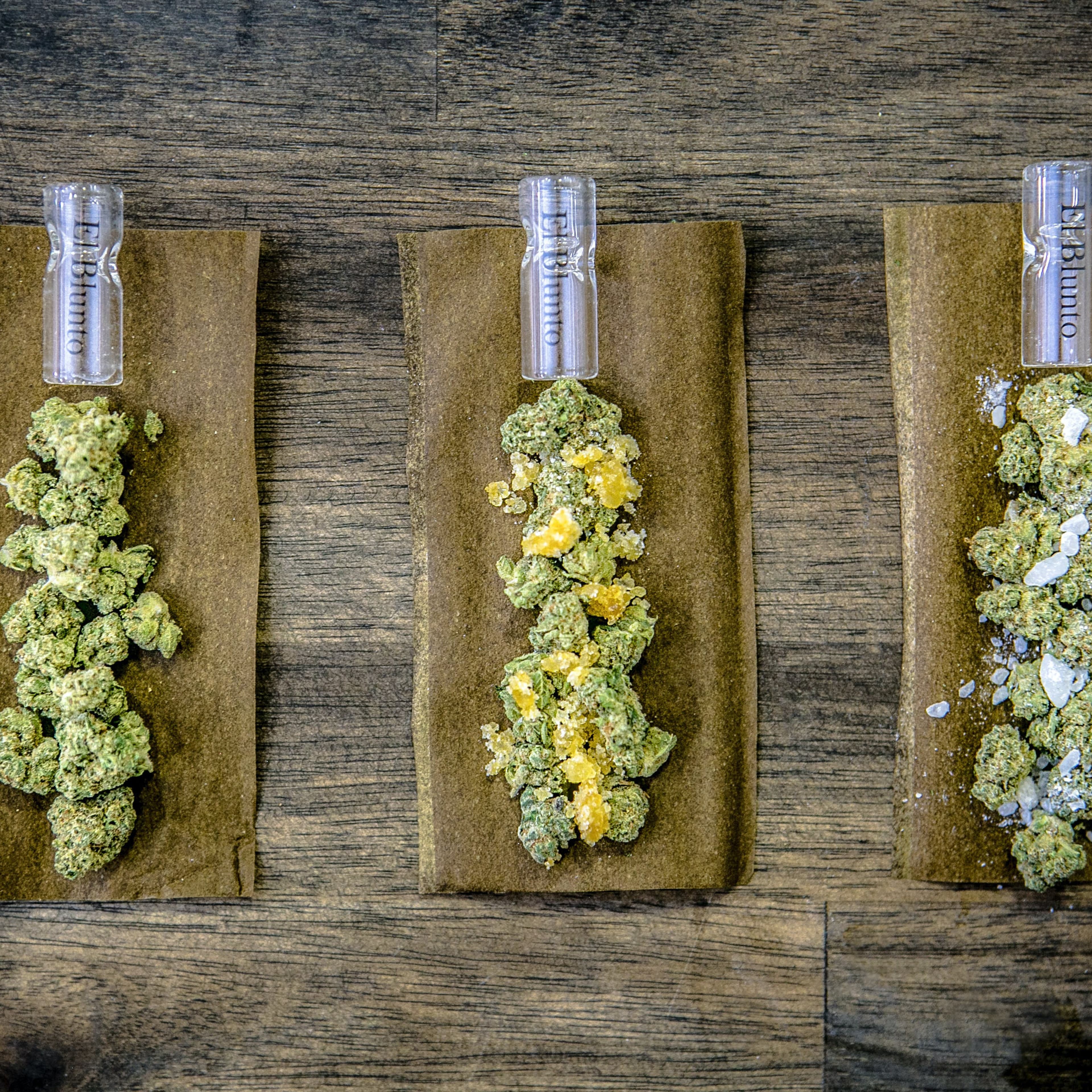 El Blunto Silver - Diamond Infused - Azul - 1.65G - El Blunto by Albert Einstone's - El Blunto Silver - Diamond Infused - Azul - 1.65G - $18 - Flowers