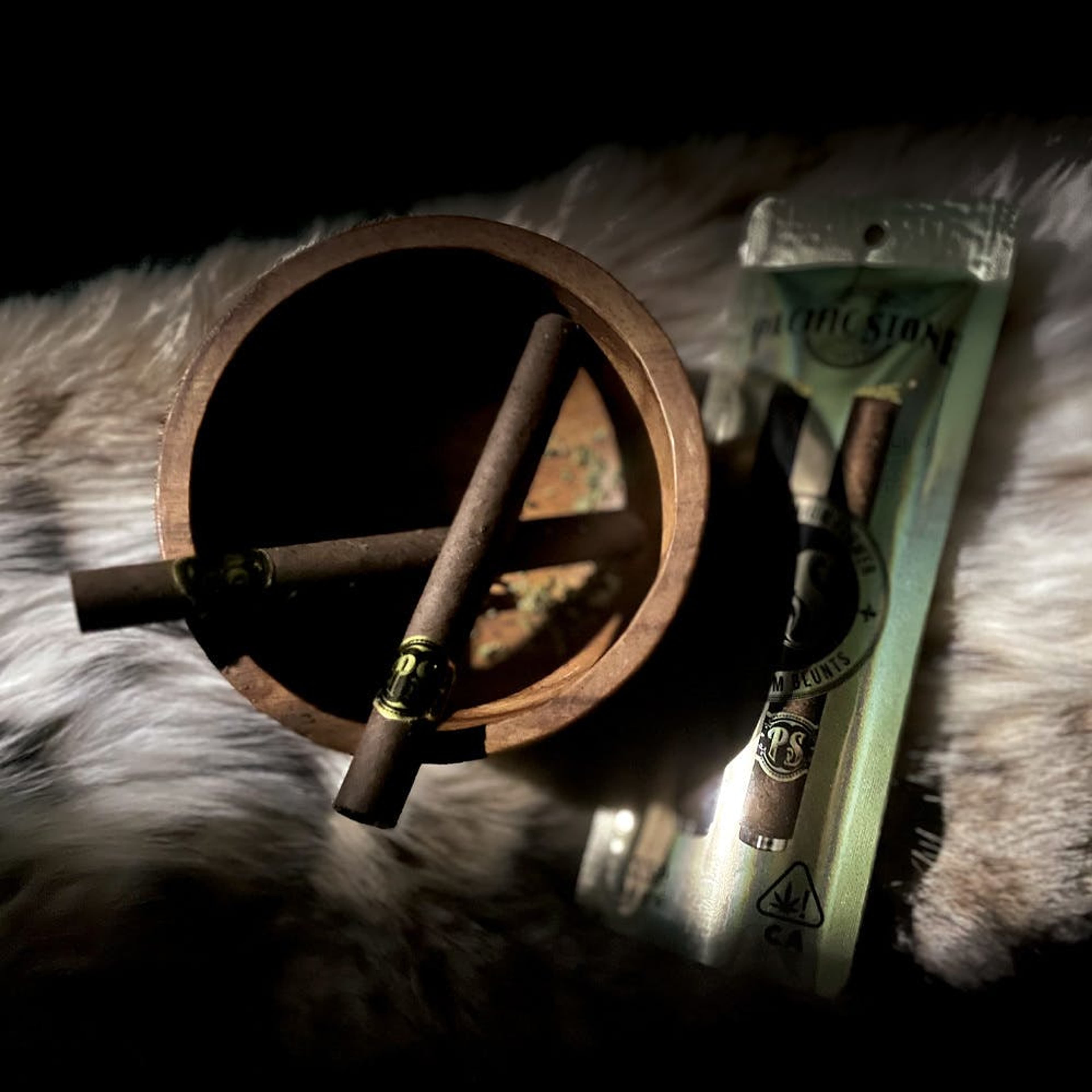 Wedding Cake 2pk Blunt 3.5g - Pacific Stone - - $32.50 - Pre-Rolls