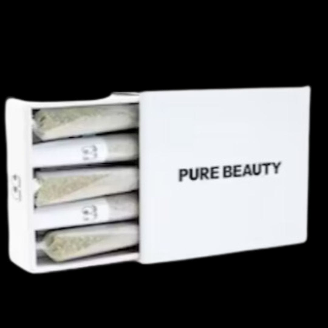 Pure Beauty: Babies White Box