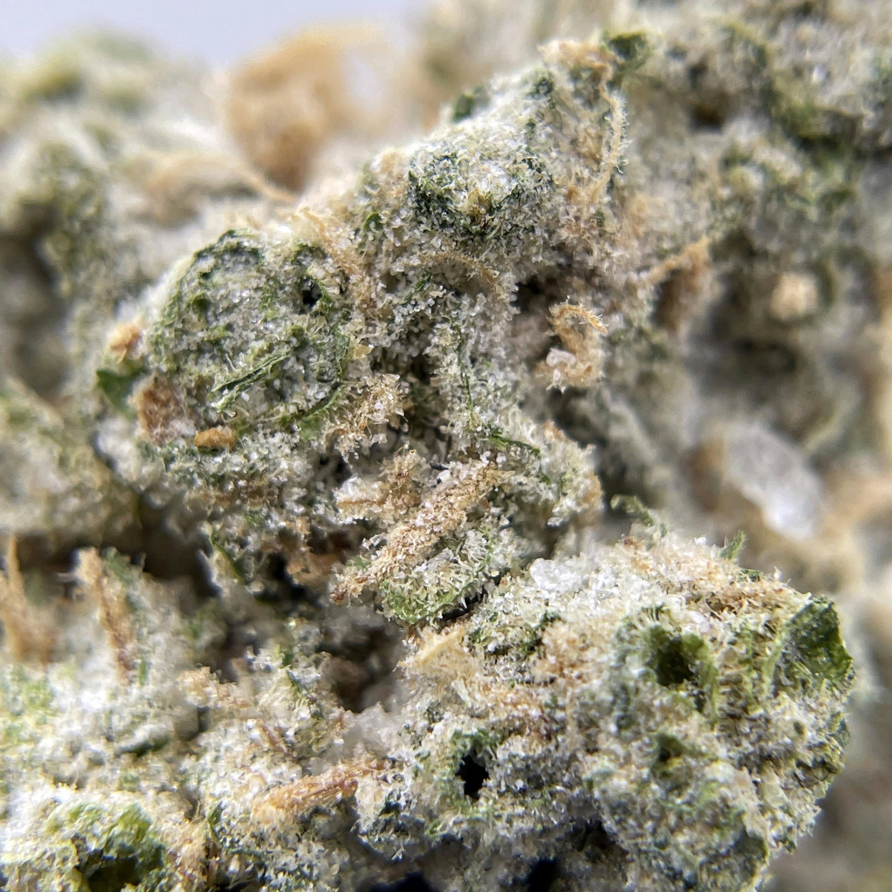 Blue Dream Diamond Coated Flower - Black Pearl - Eighth - $45 - Flower