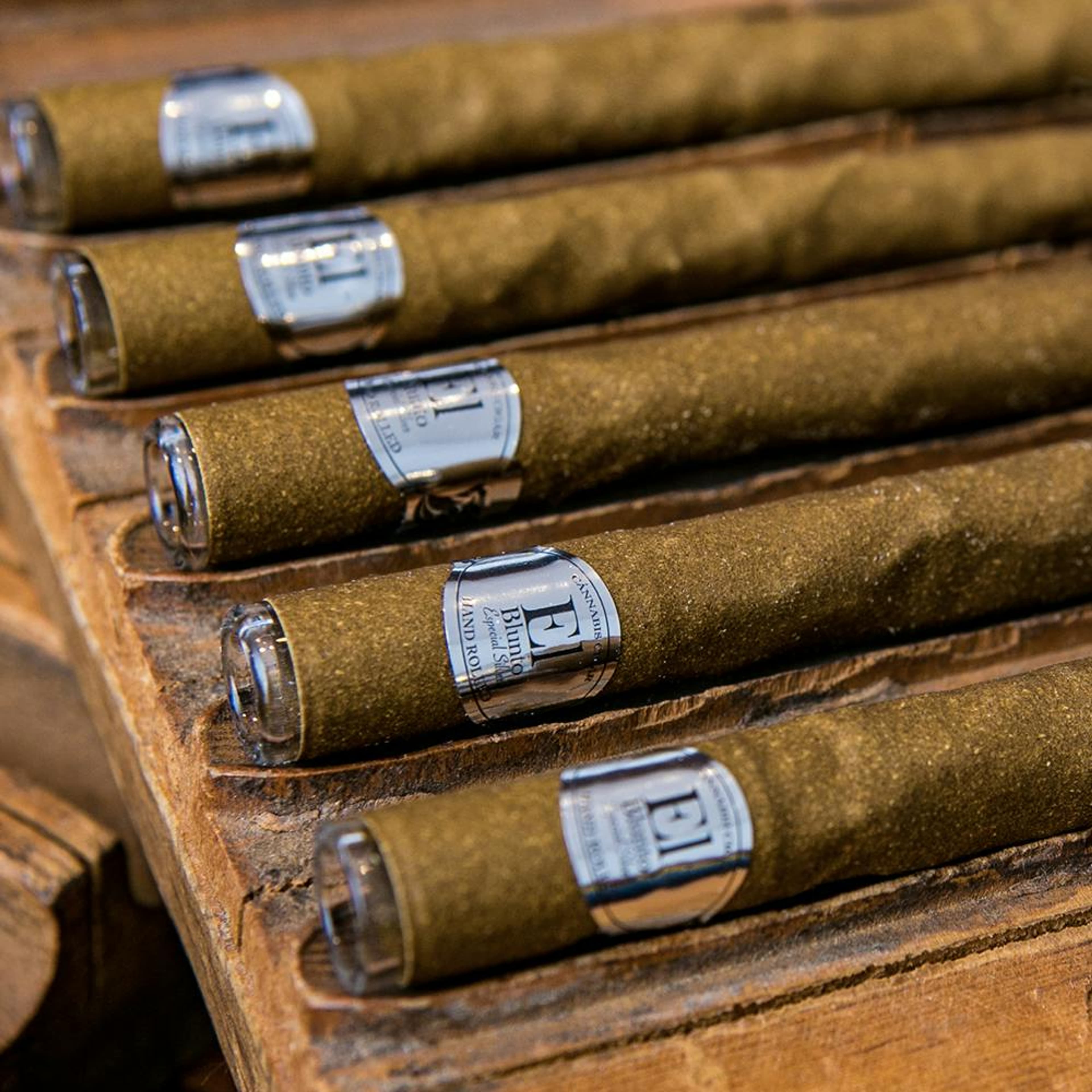 El Bluntito FlavorCore - Blueberry Ice Kush - Diamond Infused - 3pk x .85g - El Blunto by Albert Einstone's - El Bluntito FlavorCore - Blueberry Ice Kush - Diamond Infused - 3pk x .85g - $30 - Flowers