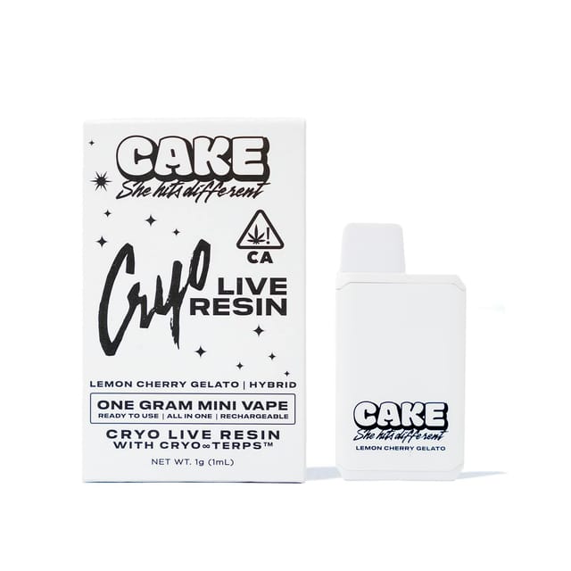 Cake: Lemon Cherry Gelato/ / Cryo /