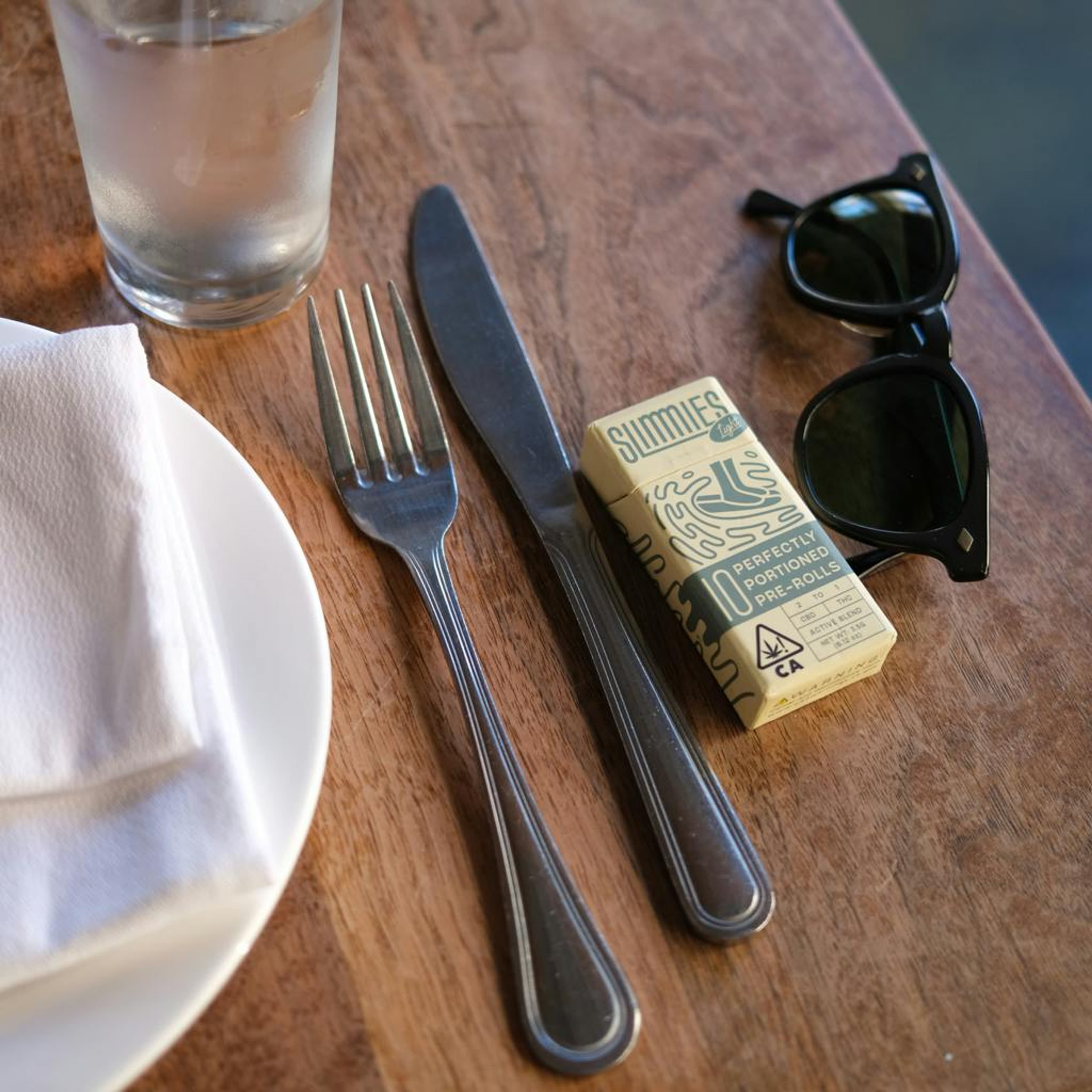 Slimmies - Apple Fritters - 10-pk 1:1 CBD:THC Pre-Rolls - 3.5g - Slimmies - 1:1 CBD:THC - $29.99 - Pre-Roll Packs