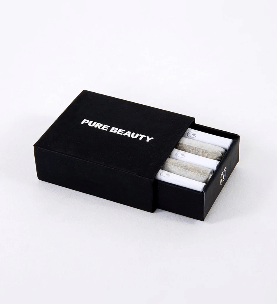 Pure Beauty: Babies Black Box