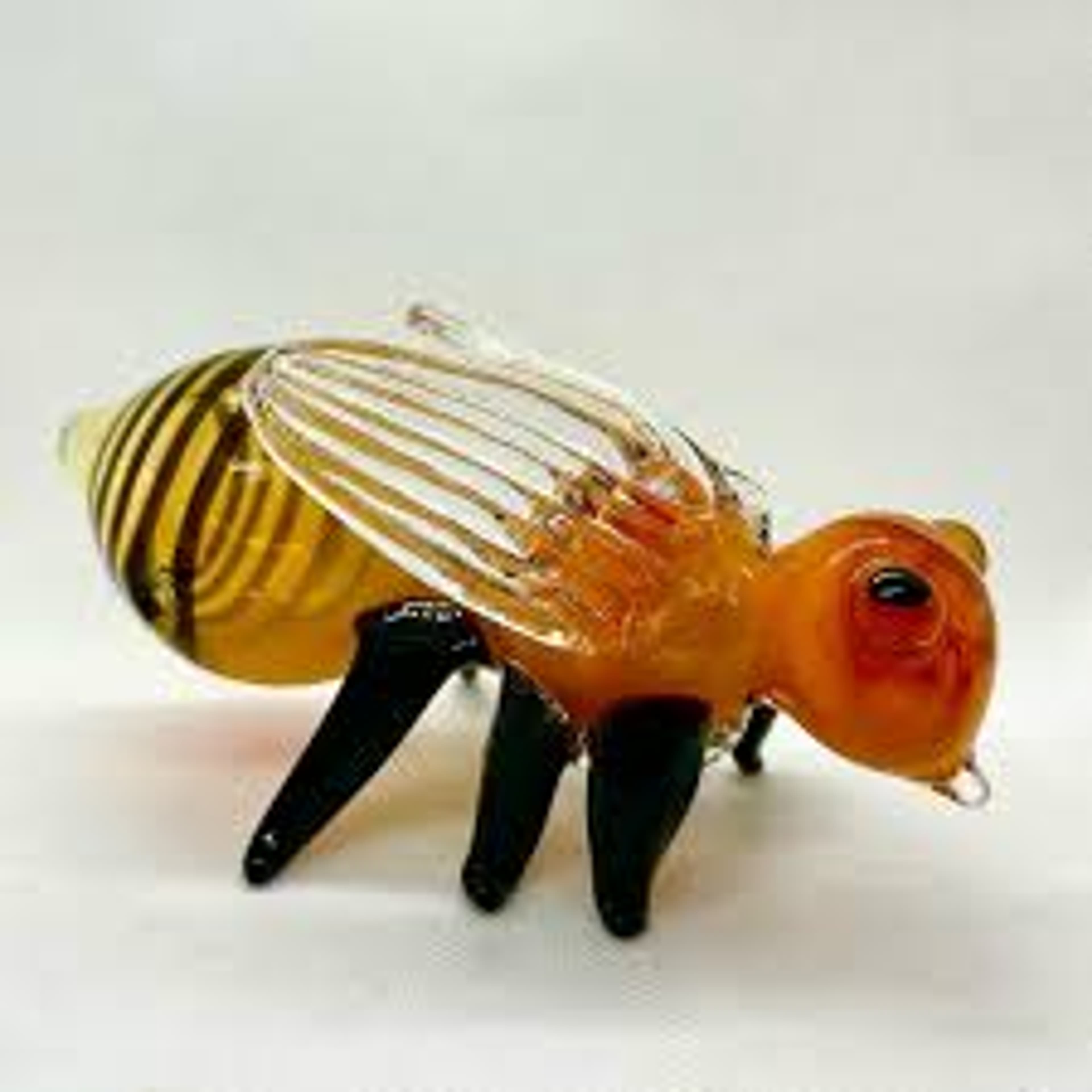 Bee Model Pipe - - $19.99 - Accessories
