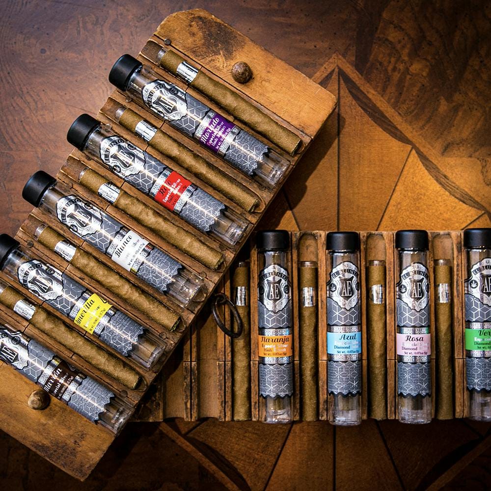 El Blunto FlavorCore - Blueberry Ice Kush - Diamond Infused - 1.65G [Blunt] - El Blunto by Albert Einstone's - El Blunto FlavorCore - Blueberry Ice Kush - Diamond Infused - 1.65G [Blunt] - $18 - Flowers