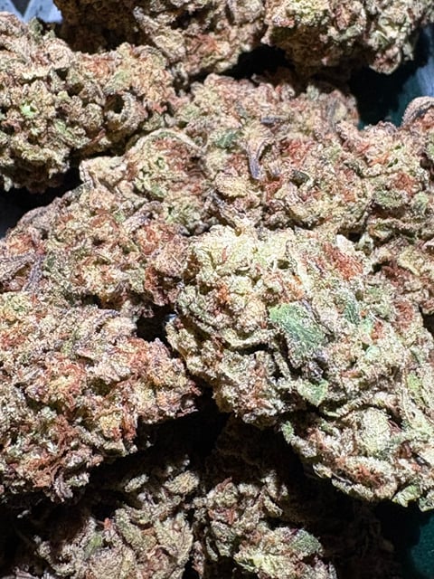 $8 Lava Cake - Flower - 8th - 31% THC (AAA-Grade)