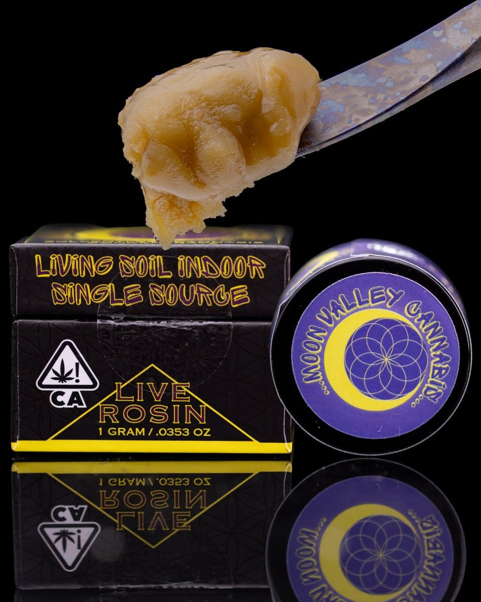 Black Runtz x Z Cold Cure Live Rosin 1g - Moon Valley Organics - Black Runtz x Z (H) - $58.35 - Concentrates