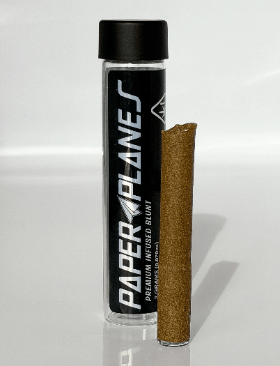 Paper Planes: Super Buns Blunt