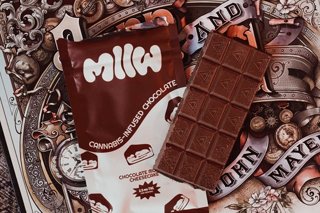 Chocolate Mousse Cheesecake - 3.2mg Hemp THC Chocolate Bar - 15pk
