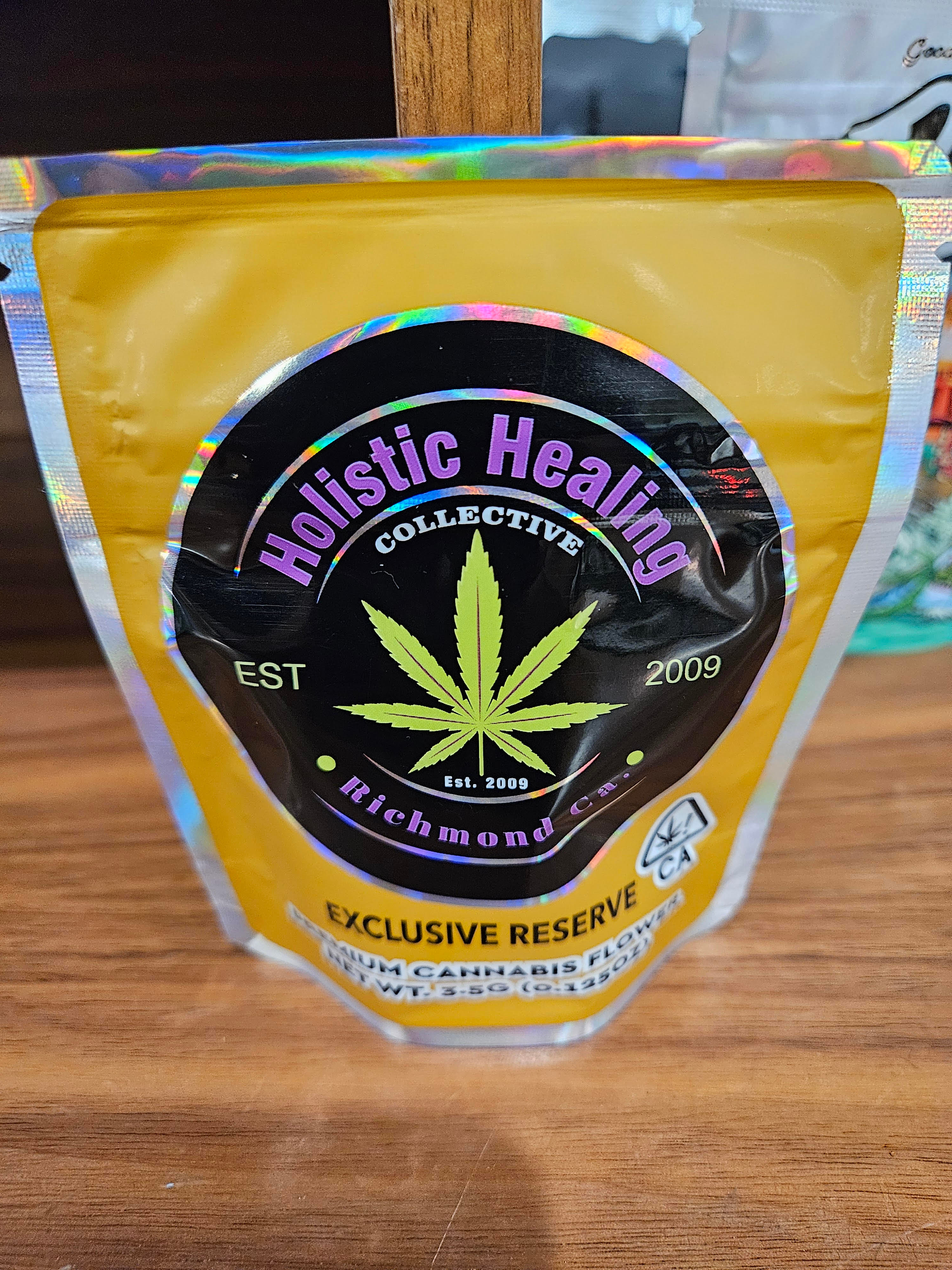 Holistic Healing Collective: Sales Floor