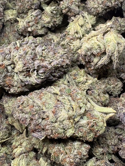$65 Apple Crisp 1oz 33% THC (Premium)