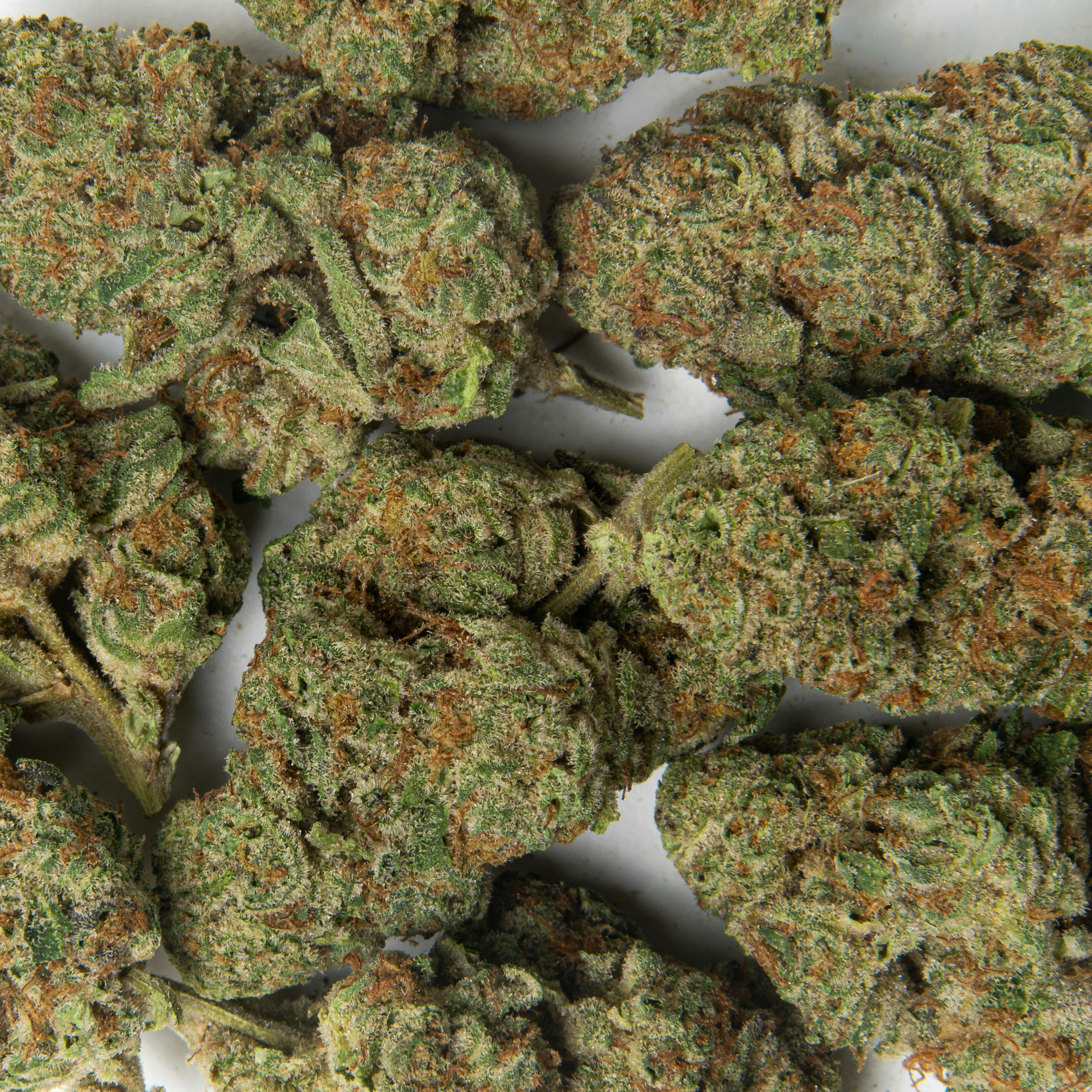 Pacific Stone: Durban Poison - Eights